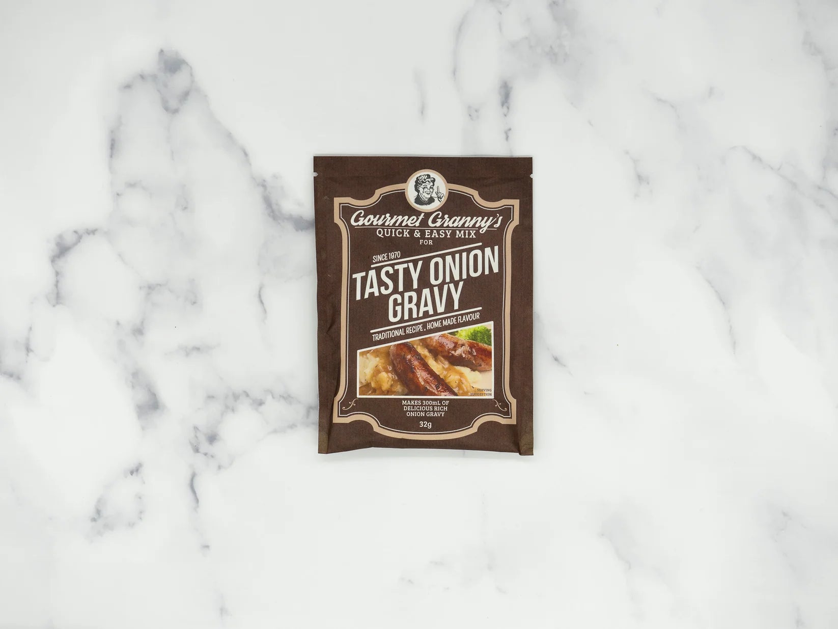 Gourmet granny's tasty onion gravy